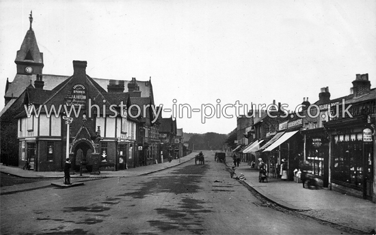 High Road , Loughton, Essex. c.1910.